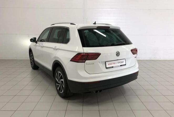 Volkswagen Tiguan II с пробегом 2018 года, цена 2 950 000 рублей, 76241 км, внедорожник, Автокод Объявления