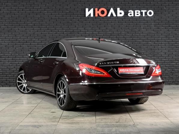Mercedes-Benz CLS II (C218) с пробегом 2013 года, цена 2 200 000 рублей, 165461 км, седан, Автокод Объявления