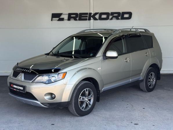 Mitsubishi Outlander II с пробегом 2008 года, цена 929 000 рублей, 323564 км, внедорожник, Автокод Объявления