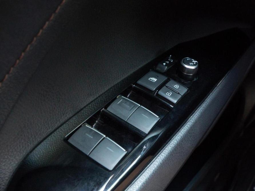 Toyota Camry VIII (XV70) Рестайлинг Волгоград  - изображение 28
