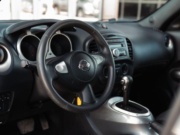 Nissan Juke I с пробегом 2012 года, цена 910 000 рублей, 113936 км, внедорожник, Автокод Объявления