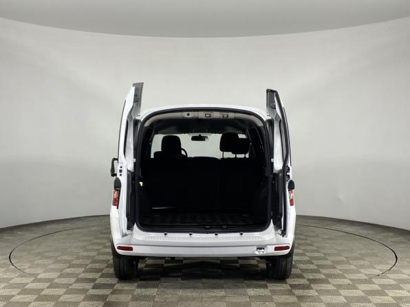 Lada (ВАЗ) Largus I Рестайлинг с пробегом 2024 года, цена 1 379 000 рублей, 39198 км, универсал, Автокод Объявления