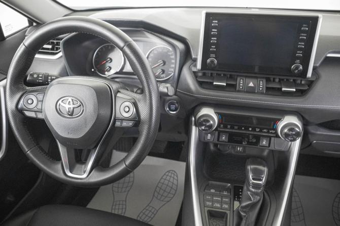 Toyota RAV4 V (XA50) с пробегом 2019 года, цена 2 939 000 рублей, 235000 км, внедорожник, Автокод Объявления