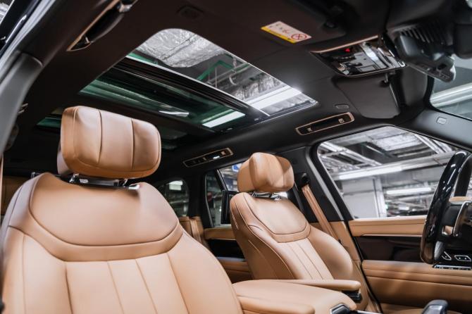Новый Land Rover Range Rover V 2026 года, цена 24 300 000 рублей, внедорожник, Автокод Объявления
