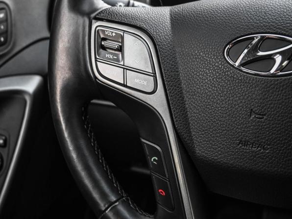 Hyundai Santa Fe III Рестайлинг с пробегом 2017 года, цена 1 984 000 рублей, 149604 км, внедорожник, Автокод Объявления