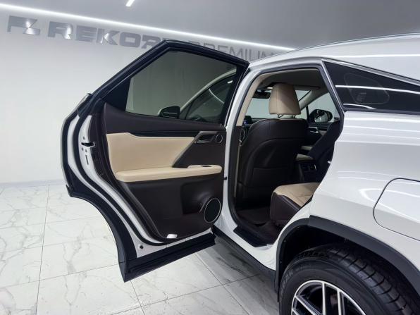 Lexus RX IV с пробегом 2017 года, цена 3 700 000 рублей, 117680 км, внедорожник, Автокод Объявления
