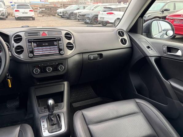Volkswagen Tiguan I с пробегом 2010 года, цена 895 000 рублей, 269410 км, внедорожник, Автокод Объявления