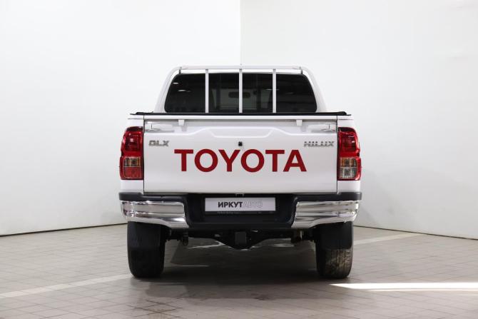 Toyota Hilux VIII Рестайлинг 2 с пробегом 2022 года, цена 4 580 000 рублей, 115442 км, пикап, Автокод Объявления