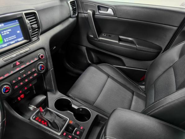 Kia Sportage IV с пробегом 2016 года, цена 2 350 000 рублей, 76376 км, внедорожник, Автокод Объявления