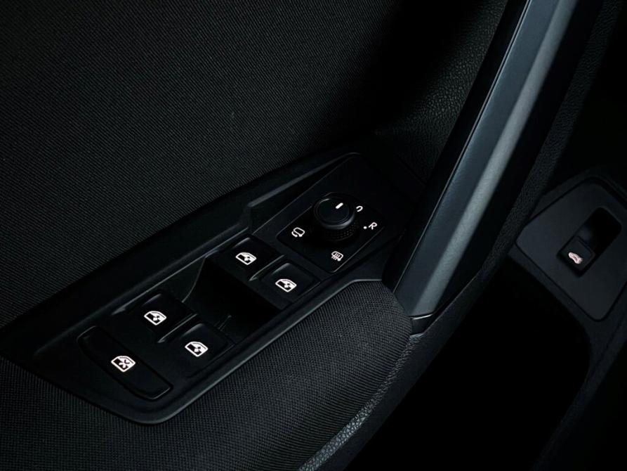 Volkswagen Tiguan II Санкт-Петербург  - изображение 21