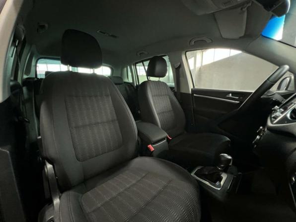 Volkswagen Tiguan I Рестайлинг с пробегом 2011 года, цена 1 180 000 рублей, 176567 км, внедорожник, Автокод Объявления