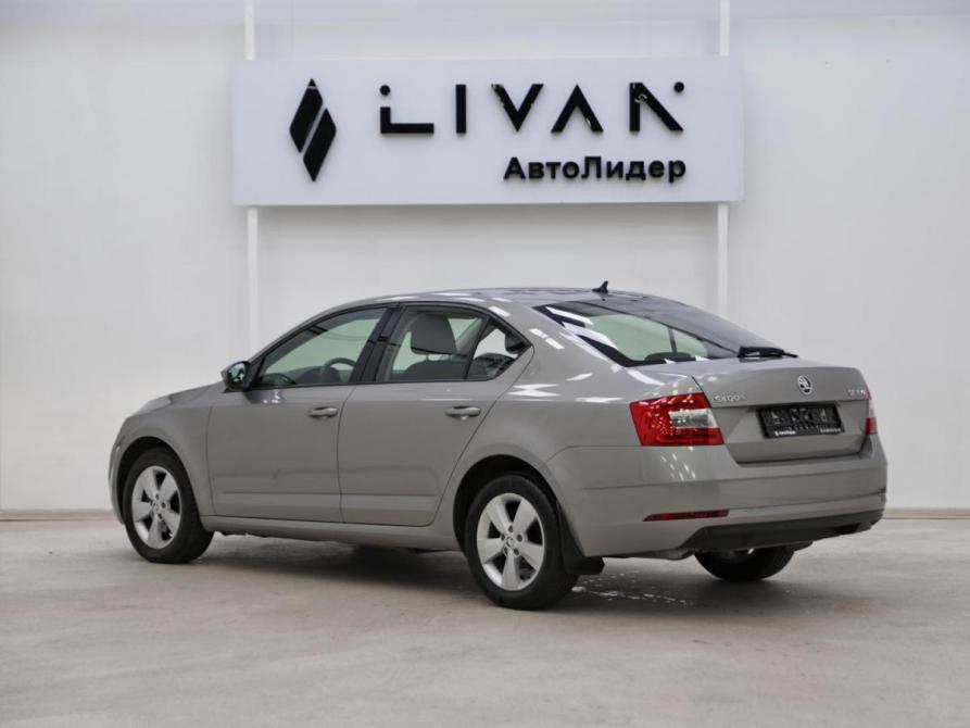 Skoda Octavia III (A7) Рестайлинг Москва  - изображение 4
