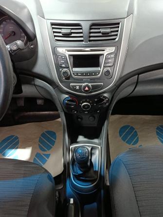 Hyundai Solaris I Рестайлинг с пробегом 2016 года, цена 895 000 рублей, 154751 км, хэтчбек, Автокод Объявления