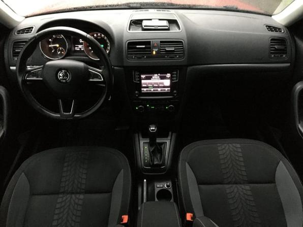 Skoda Yeti I Рестайлинг с пробегом 2017 года, цена 1 489 000 рублей, 61021 км, внедорожник, Автокод Объявления