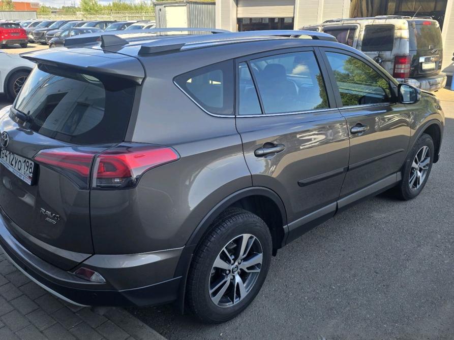 Toyota RAV4 IV (XA40) Рестайлинг Санкт-Петербург  - изображение 1