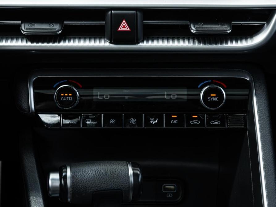 Kia K5 II Ставрополь  - изображение 17