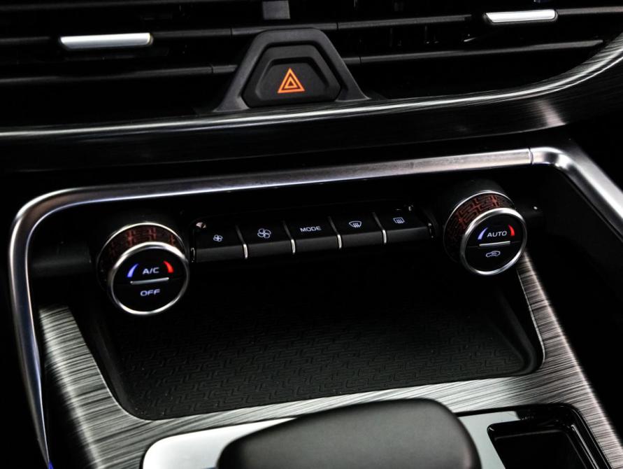 Geely Tugella I Рестайлинг Санкт-Петербург  - изображение 17