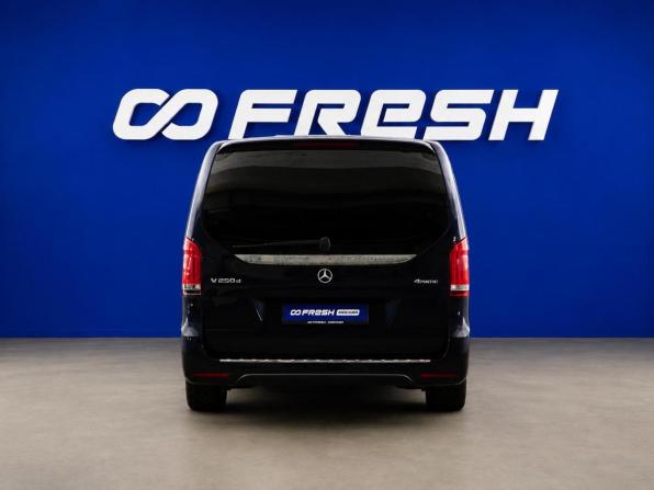 Mercedes-Benz V-Класс III (W447) Рестайлинг с пробегом 2019 года, цена 4 649 077 рублей, 114722 км, минивэн, Автокод Объявления