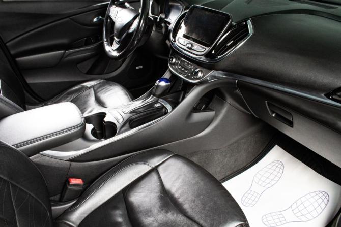 Chevrolet Volt II с пробегом 2018 года, цена 1 859 000 рублей, 185120 км, хэтчбек, Автокод Объявления