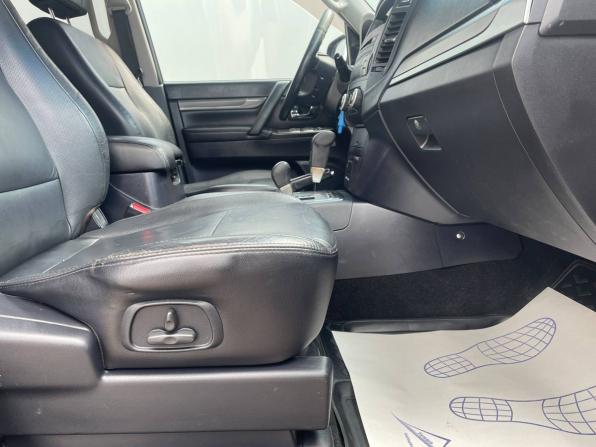 Mitsubishi Pajero IV с пробегом 2010 года, цена 1 650 000 рублей, 236532 км, внедорожник, Автокод Объявления