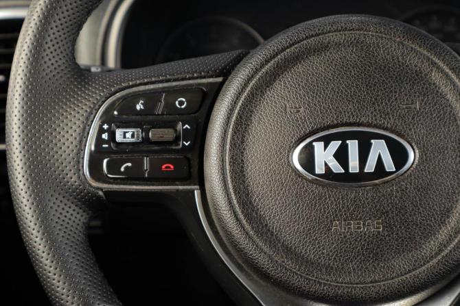 Kia Sportage IV с пробегом 2017 года, цена 1 699 000 рублей, 172109 км, внедорожник, Автокод Объявления