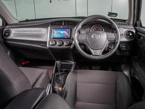 Toyota Corolla XI (E160 E170) Рестайлинг 2 с пробегом 2018 года, цена 1 379 000 рублей, 132992 км, универсал, Автокод Объявления