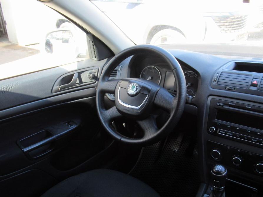 Skoda Octavia II (A5) Рестайлинг Самара  - изображение 12