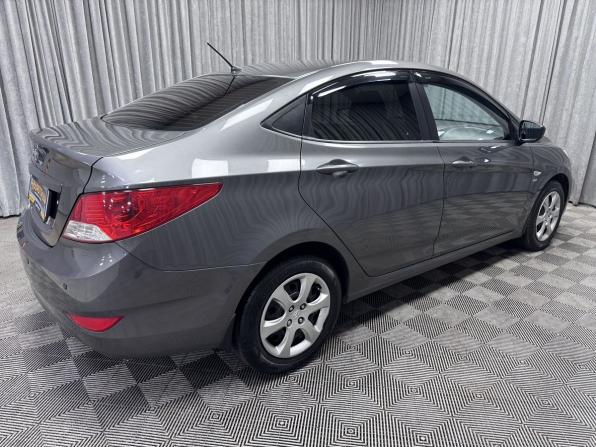 Hyundai Solaris I с пробегом 2012 года, цена 970 000 рублей, 123868 км, седан, Автокод Объявления