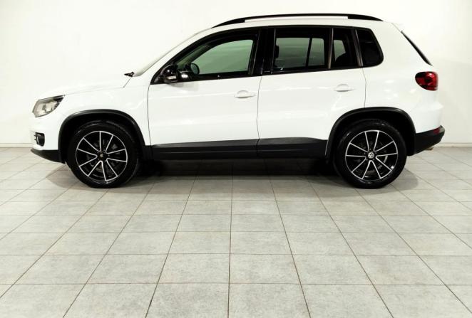 Volkswagen Tiguan I Рестайлинг с пробегом 2016 года, цена 1 840 000 рублей, 96173 км, внедорожник, Автокод Объявления