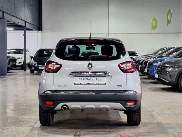 Renault Kaptur I с пробегом 2018 года, цена 1 710 000 рублей, 45279 км, внедорожник, Автокод Объявления