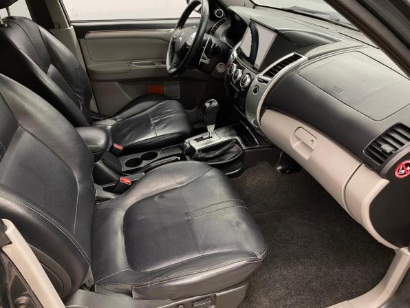 Mitsubishi Pajero Sport II Рестайлинг с пробегом 2013 года, цена 1 490 000 рублей, 226546 км, внедорожник, Автокод Объявления