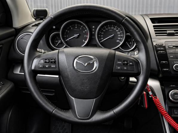 Mazda 6 II (GH) Рестайлинг с пробегом 2012 года, цена 1 247 000 рублей, 179291 км, лифтбек, Автокод Объявления