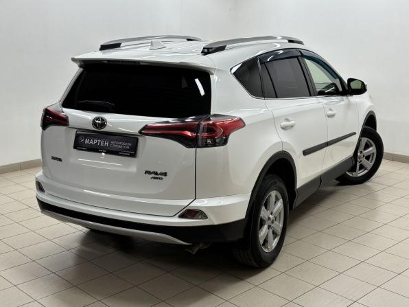 Toyota RAV4 IV (XA40) Рестайлинг с пробегом 2016 года, цена 2 389 000 рублей, 107421 км, внедорожник, Автокод Объявления