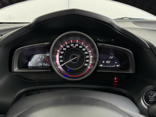 Mazda 3 III (BM) с пробегом 2014 года, цена 1 499 000 рублей, 135751 км, седан, Автокод Объявления