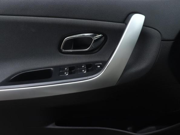 Kia Ceed II Рестайлинг с пробегом 2016 года, цена 1 299 000 рублей, 129368 км, хэтчбек, Автокод Объявления