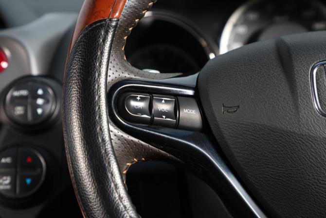 Honda Fit Shuttle I Рестайлинг с пробегом 2013 года, цена 1 169 000 рублей, 134850 км, универсал, Автокод Объявления