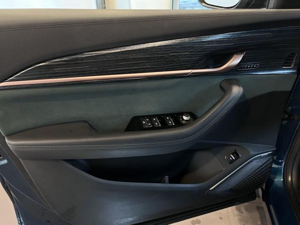 Geely Monjaro I с пробегом 2023 года, цена 3 350 000 рублей, 50342 км, внедорожник, Автокод Объявления