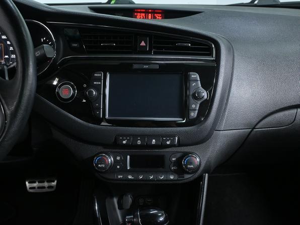 Kia Ceed II Рестайлинг с пробегом 2018 года, цена 1 600 000 рублей, 109791 км, хэтчбек, Автокод Объявления