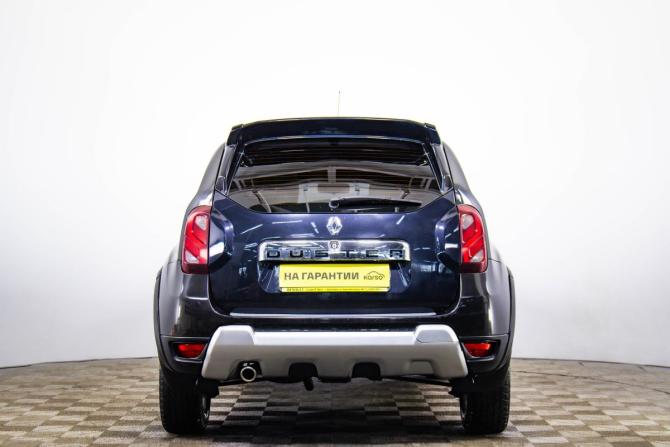 Renault Duster I Рестайлинг с пробегом 2015 года, цена 1 239 000 рублей, 176000 км, внедорожник, Автокод Объявления