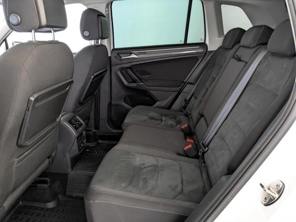 Volkswagen Tiguan II с пробегом 2018 года, цена 2 790 000 рублей, 116237 км, внедорожник, Автокод Объявления