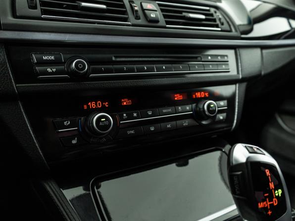 BMW 5 серии VI (F10/F11/F07) Рестайлинг с пробегом 2013 года, цена 1 399 585 рублей, 270455 км, седан, Автокод Объявления