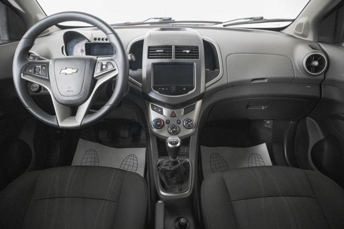 Chevrolet Aveo II с пробегом 2013 года, цена 599 000 рублей, 182000 км, седан, Автокод Объявления