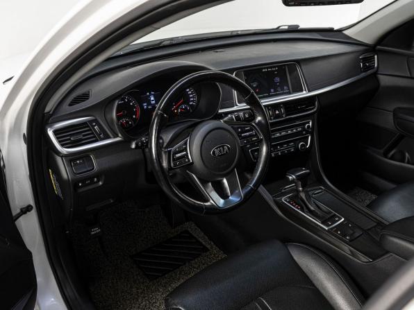 Kia K5 II с пробегом 2018 года, цена 1 890 000 рублей, 122552 км, седан, Автокод Объявления
