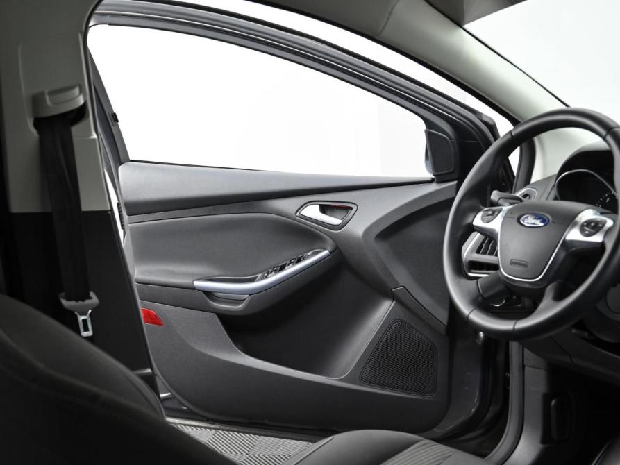 Ford Focus III Москва  - изображение 10
