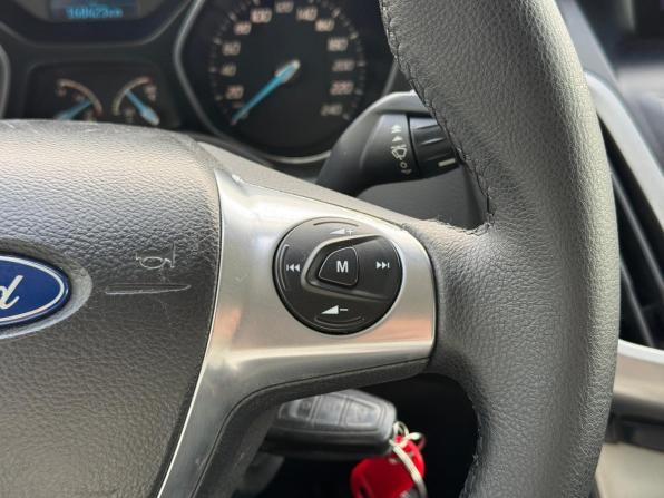 Ford Focus III с пробегом 2011 года, цена 680 000 рублей, 160423 км, хэтчбек, Автокод Объявления