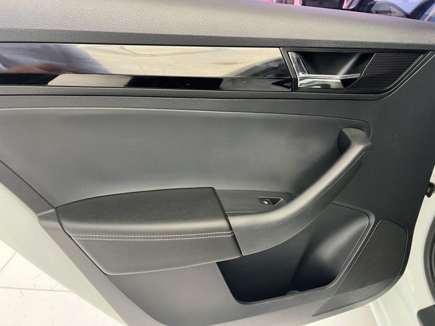 Skoda Rapid I Рестайлинг Екатеринбург  - изображение 12