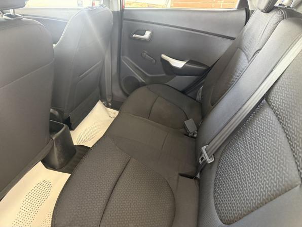 Kia Rio III с пробегом 2013 года, цена 650 000 рублей, 205536 км, хэтчбек, Автокод Объявления