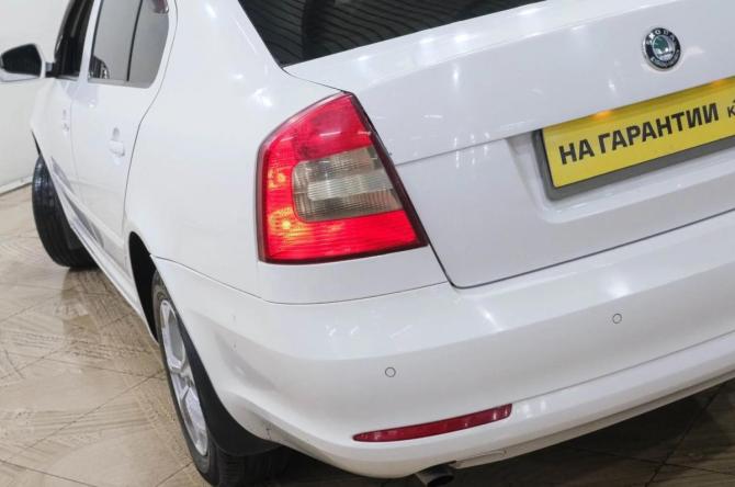 Skoda Octavia II (A5) Рестайлинг с пробегом 2012 года, цена 749 000 рублей, 343000 км, лифтбек, Автокод Объявления