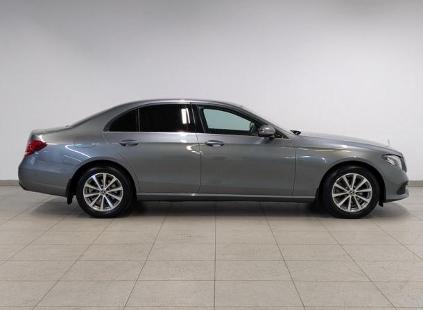 Mercedes-Benz E-Класс V (W213 S213 C238) с пробегом 2018 года, цена 2 850 000 рублей, 103700 км, седан, Автокод Объявления