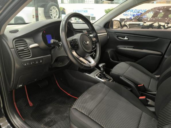 Kia Rio IV Рестайлинг с пробегом 2020 года, цена 1 450 000 рублей, 141808 км, седан, Автокод Объявления